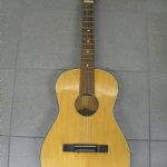 521 3400 Gitarr